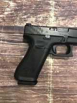 GLOCK GLOCK G17 GEN 5 9MM LUGER W/ NIGHT SIGHTS 9MM LUGER (9x19 PARA) - 5 of 5