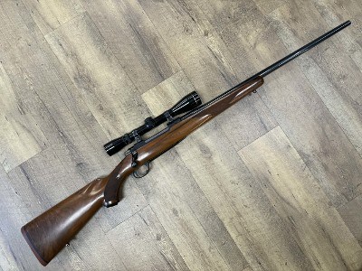 RUGER M77 300 WIN MAG LEUPOLD SCOPE .300 win mag - Image 1 of 6