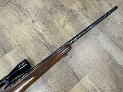 RUGER M77 300 WIN MAG LEUPOLD SCOPE .300 win mag - Image 3 of 6