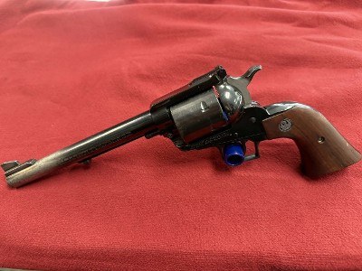 RUGER SUPER BLACKHAWK 44 MAG SIX SHOT SINGLE ACTION .44 MAGNUM - Image 4 of 7