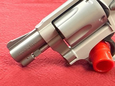 SMITH & WESSON 642-2 AIRWEIGHT 38 SPL HAMMERLESS .38 Spl - Image 6 of 7