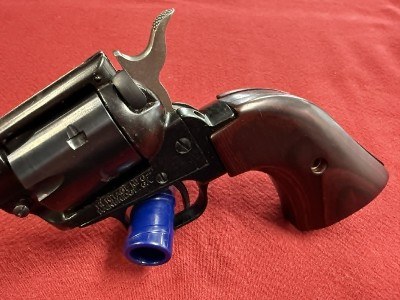 HERITAGE MFG. rough rider .22 LR - Image 5 of 7