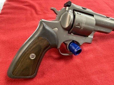 RUGER .480 SUPER REDHAWK SIX SHOT .480 ruger - Image 2 of 7