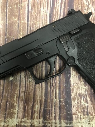 SIG SAUER P220 Elite .45 ACP - Image 7 of 7