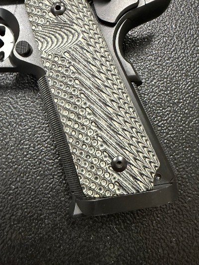 ROBERTS DEFENSE Dark Ops.45 ACP - Image 7 of 16