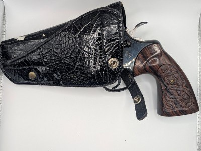 COLT PYTHON REVOLVER .357 - Image 9 of 9