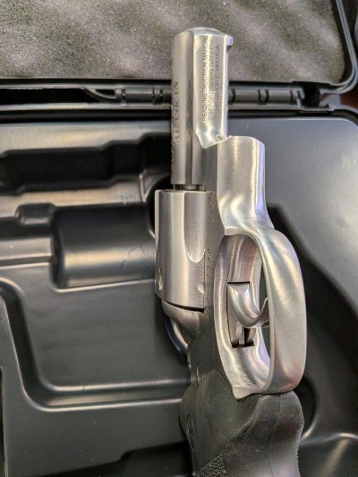 RUGER SUPER REDHAWK ALASKAN .44 MAGNUM - Image 4 of 4