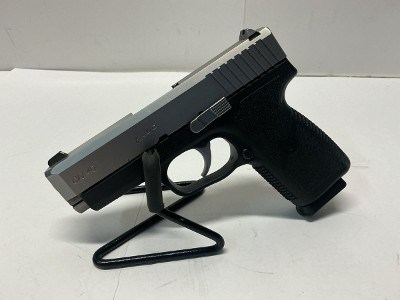 KAHR ARMS CW40 40 Smith & Wesson - Image 6 of 9