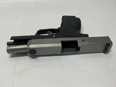 KAHR ARMS CW40 40 Smith & Wesson - Image 2 of 9