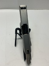 KAHR ARMS CW40 40 Smith & Wesson - Image 3 of 9