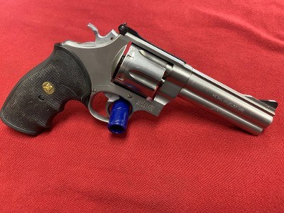 SMITH & WESSON .45 ACP SMITH AND WESSON 625-2 45 Cal Model of 1988 5 INCH .45 ACP - Image 1 of 7