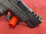 SMITH & WESSON M&P 9 SHIELD PerFORMANCE CENTER 9MM 9MM LUGER (9x19 PARA) - Image 4 of 7