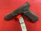 GLOCK G22 GEN 4 40SW (FACTORY REBUILD) .40 S&W - Image 5 of 10