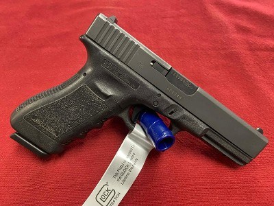 GLOCK 22 GEN 3 G22 40 SW FULL SIZE (FACTORY REBUILD) .40 S&W - Image 2 of 8