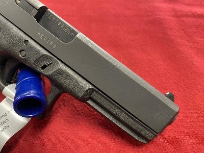 GLOCK 22 GEN 3 G22 40 SW FULL SIZE (FACTORY REBUILD) .40 S&W - Image 4 of 8