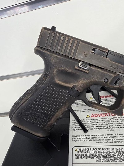 GLOCK 19 GEN 5 .9mm - Image 6 of 8