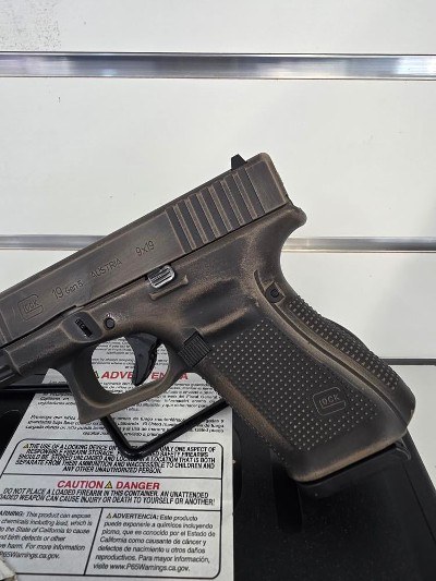 GLOCK 19 GEN 5 .9mm - Image 3 of 8