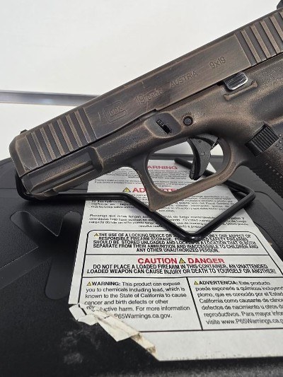 GLOCK 19 GEN 5 .9mm - Image 4 of 8