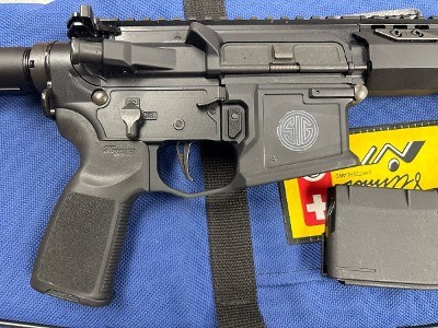 SIG SAUER M400 SDI XSERIES 5.56X45MM NATO - Image 7 of 9
