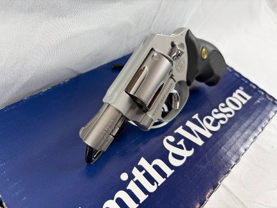 SMITH & WESSON 637 GUNSMOKE .38 SPL - Image 2 of 7