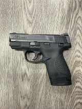 SMITH & WESSON M&P 40 SHIELD .40 S&W - 1 of 4