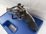 SMITH & WESSON617 .22 LR - Image 3 of 7
