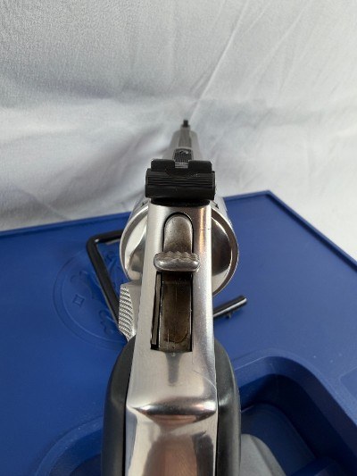 SMITH & WESSON617 .22 LR - Image 7 of 7