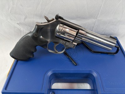 SMITH & WESSON617 .22 LR - Image 4 of 7