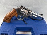 SMITH & WESSON 617 .22 LR - 4 of 7