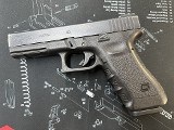 GLOCK G22 GEN 3.40 S&W - 2 of 2