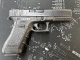 GLOCK G22 GEN 3.40 S&W - 1 of 2