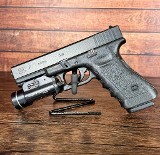 GLOCK 17, G17 GEN 3 With Streamlight TLR-1 9MM LUGER (9x19 PARA) - 1 of 8