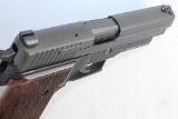 SIG SAUER EXCELLENT SIG SAUER P226 9MM 4.5" BBL W/ 3-MAGS HOLSTER & ORIG GRIPS 9MM LUGER (9x19 PARA) - 3 of 7