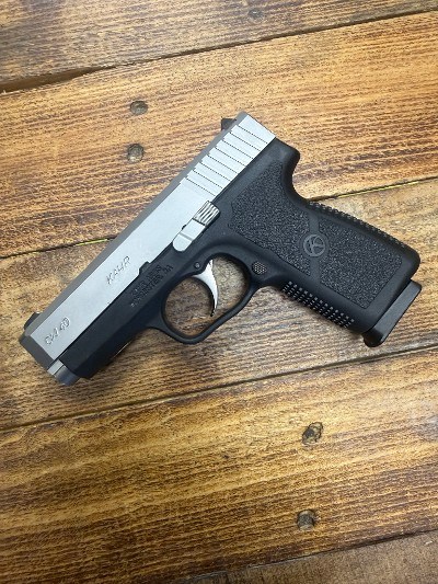 KAHR ARMS CW40 .40 S&W - Image 1 of 4