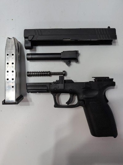 SPRINGFIELD ARMORY XD-40 .40 S&W - Image 5 of 5