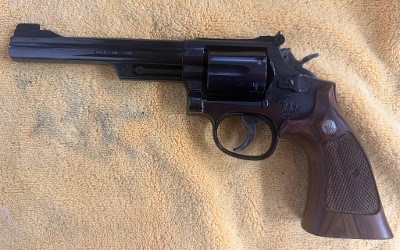 SMITH & WESSON 19-7 .357 MAG - Image 1 of 6