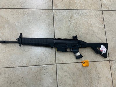 SIG SAUER COMMANDO5.56X45MM NATO - Image 1 of 11