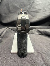HECKLER & KOCH P2000SK 40 Smith & Wesson - 3 of 4