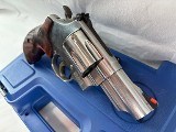 SMITH & WESSON 629 DELUXE .44 MAGNUM - Image 6 of 6