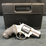 TAURUS 85 ULTRA-LITE TITANIUM .38 SPL - 1 of 6