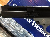 SMITH & WESSON 22A .22 LR - 5 of 17