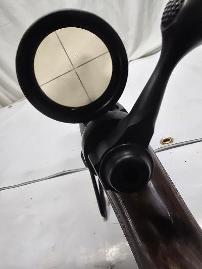 SAVAGE ARMS 10 .243 WIN - Image 10 of 12