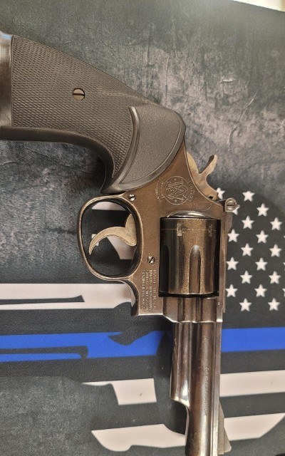 SMITH & WESSON 19-4 .357 MAG - Image 4 of 6