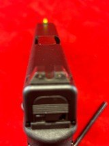 GLOCK G22 GEN 3 RTF .40 S&W - 4 of 6