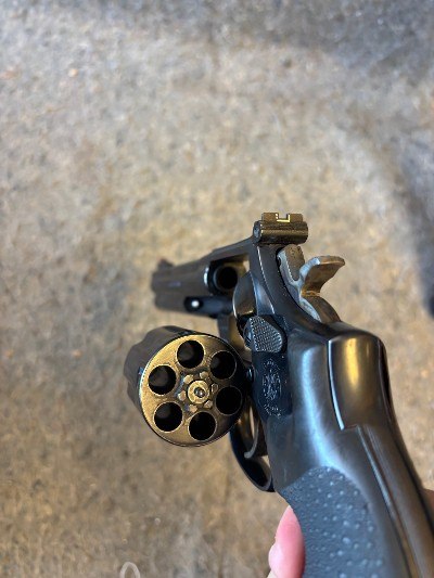 SMITH & WESSON 586 .357 MAG - Image 3 of 7