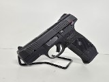 RUGER SR9C 9MM LUGER (9x19 PARA) - Image 1 of 7