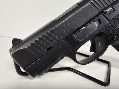 RUGER SR9C 9MM LUGER (9x19 PARA) - Image 2 of 7
