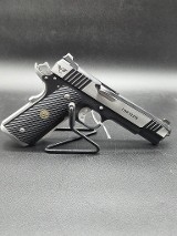 WILSON COMBAT CQB ELITE .45 ACP - Image 1 of 4
