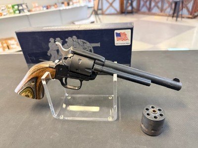 HERITAGE MFG. ROUGH RIDER .22 CAL - Image 10 of 12