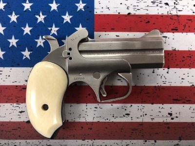 BOND ARMS SNAKE SLAYER .45 LC/.410 GA - Image 2 of 7